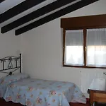 El Perujo Comillas