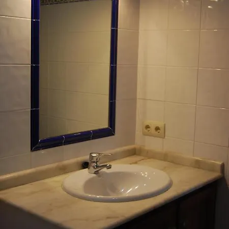 El Perujo * Comillas