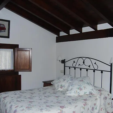 El Perujo * Comillas